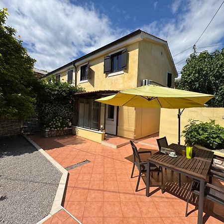 Apartment Ela, Kostrena Rijeka מראה חיצוני תמונה