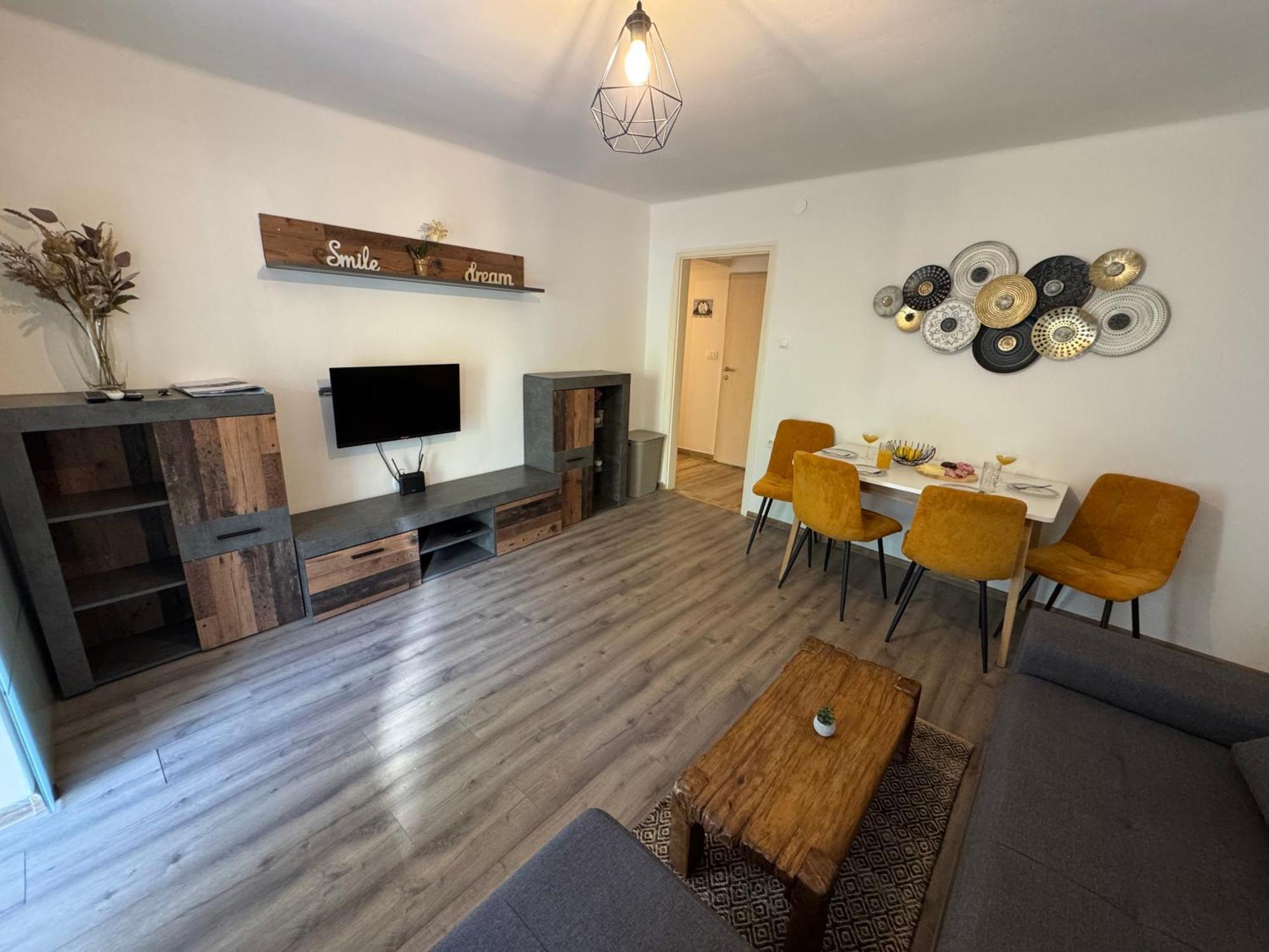 Apartment Ela, Kostrena Rijeka מראה חיצוני תמונה